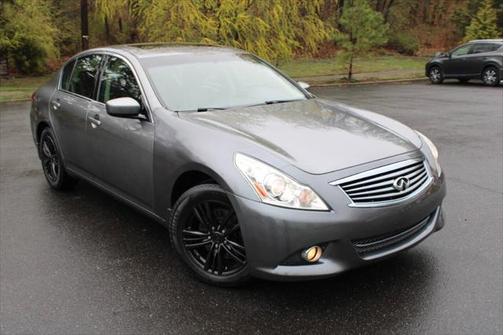2011 INFINITI G25x Base