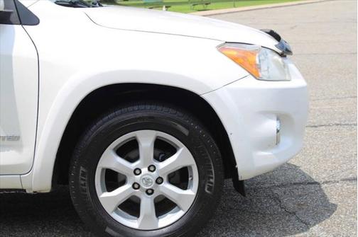 2011 Toyota RAV4 Limited