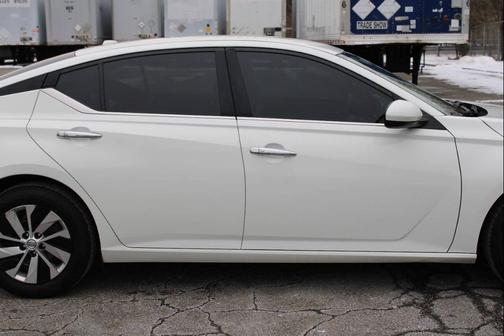 2020 Nissan Altima 2.5 S 4dr Sedan