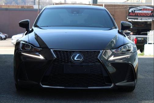 Obsidian 2018 Lexus IS 300 Base