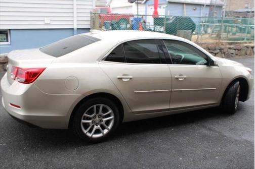 2015 Chevrolet Malibu 1LT