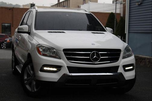 Polar White 2014 Mercedes-Benz M-Class ML 350 4MATIC AWD 4dr SUV