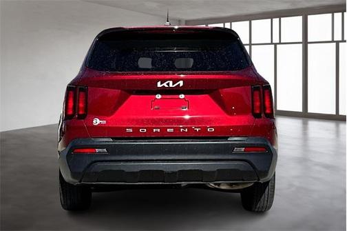 2022 Kia Sorento LX