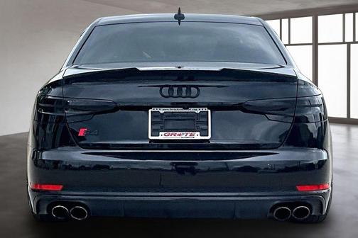 Mythos Black Metallic 2018 Audi S4 3.0T Premium Plus
