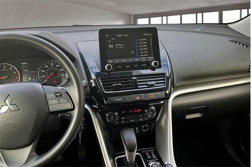 2023 Mitsubishi Eclipse Cross LE