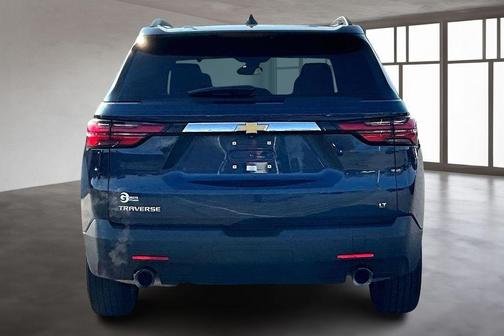 Northsky Blue Metallic 2022 Chevrolet Traverse LT Cloth