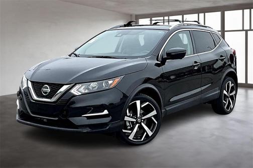 2022 Nissan Rogue Sport SL