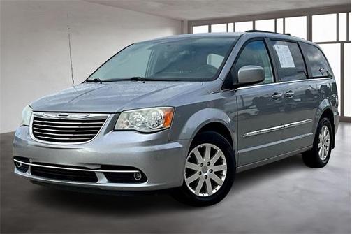 2013 Chrysler Town & Country Touring