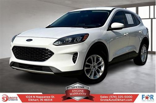 2020 Ford Escape SE