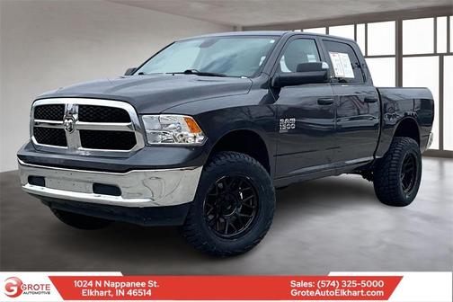 2023 RAM 1500 Classic SLT