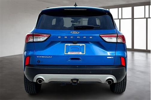 2020 Ford Escape Titanium