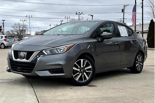 2021 Nissan Versa 1.6 SV