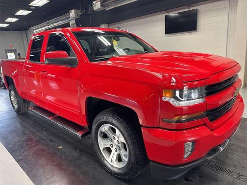 Red 2018 Chevrolet Silverado 1500 LT