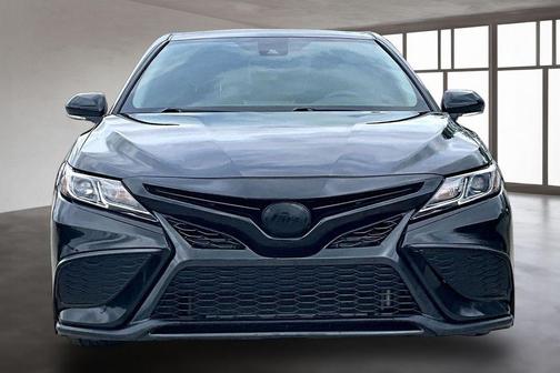 Midnight Black Metallic 2023 Toyota Camry SE
