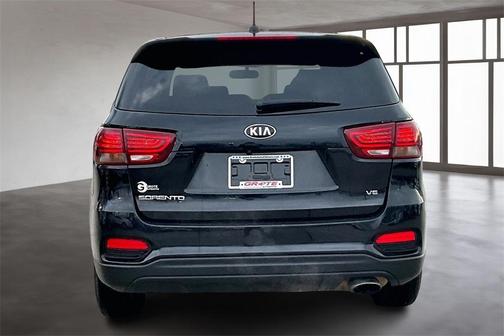 2020 Kia Sorento LX