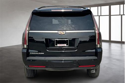 2016 Cadillac Escalade Platinum