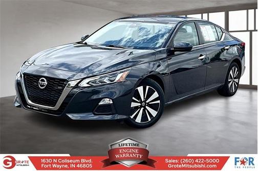 2022 Nissan Altima 2.5 SV