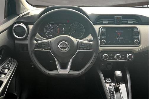 2021 Nissan Versa 1.6 SV