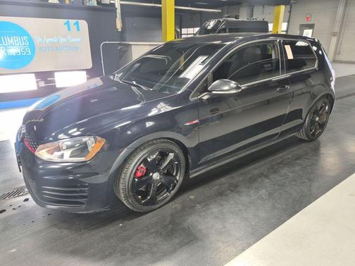 Deep Black 2015 Volkswagen Golf GTI S