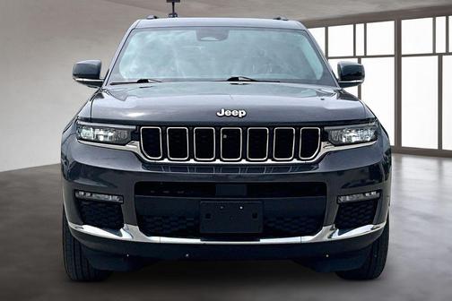 Metallic 2021 Jeep Grand Cherokee L Limited