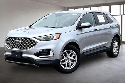 Silver Metallic 2023 Ford Edge SEL