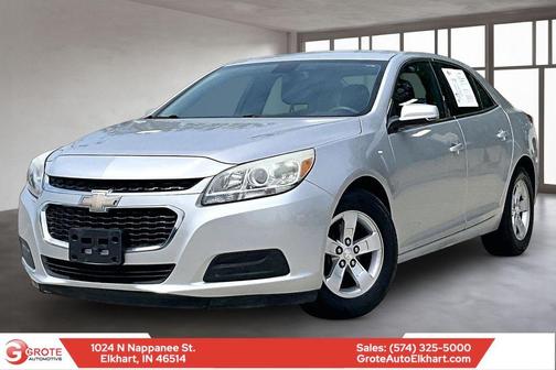 Silver 2015 Chevrolet Malibu 1LT