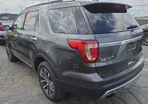 Magnetic 2017 Ford Explorer Platinum