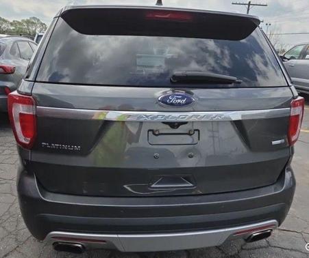 Magnetic 2017 Ford Explorer Platinum