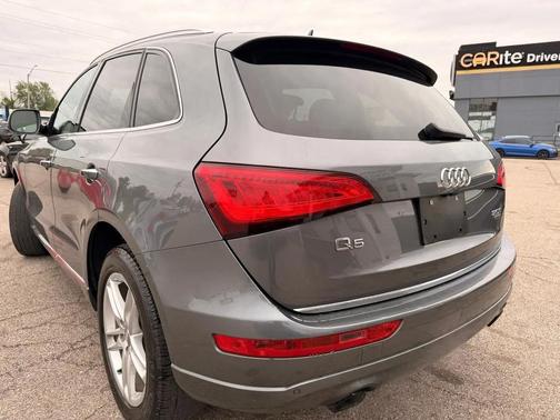 Gray 2016 Audi Q5 2.0T Premium Plus