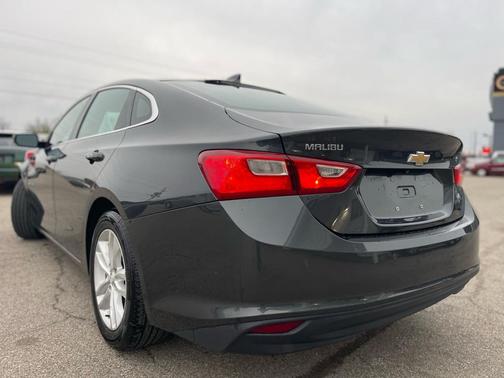 2016 Chevrolet Malibu 1LT