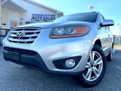 2011 Hyundai SANTA FE SE