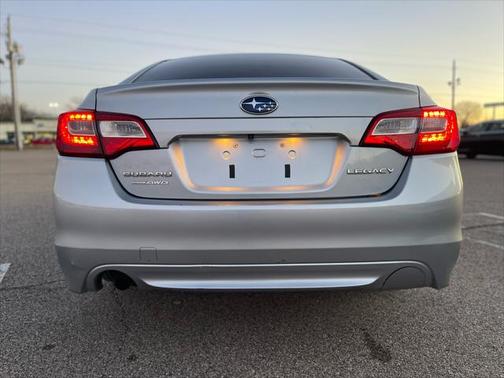 2016 Subaru Legacy Base
