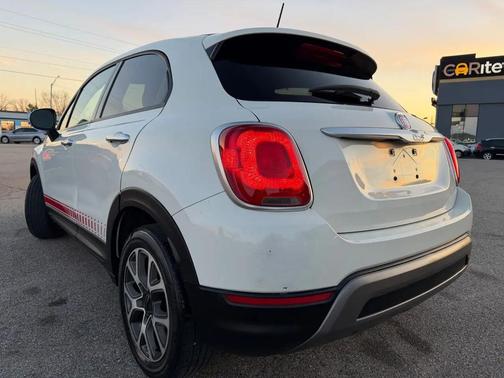 Bianco Gelato (White Clear Coat) 2016 FIAT 500X Trekking