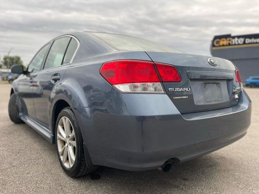 2013 Subaru Legacy Premium