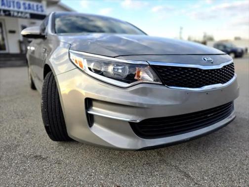 2018 Kia Optima LX