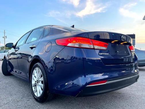 2017 Kia Optima EX