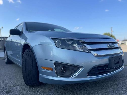 2011 Ford Fusion Hybrid Base