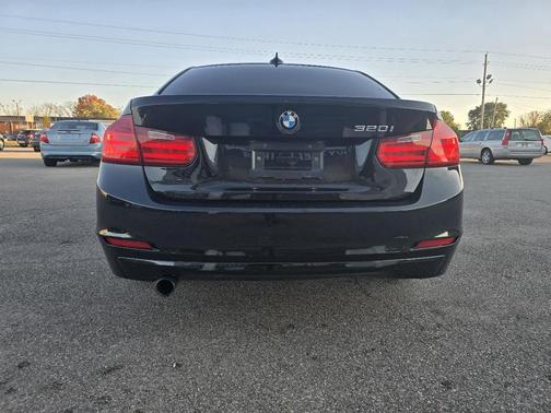 2014 BMW 320 i