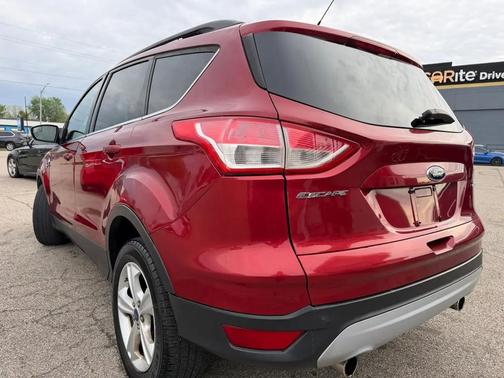 Burgundy 2013 Ford Escape SE