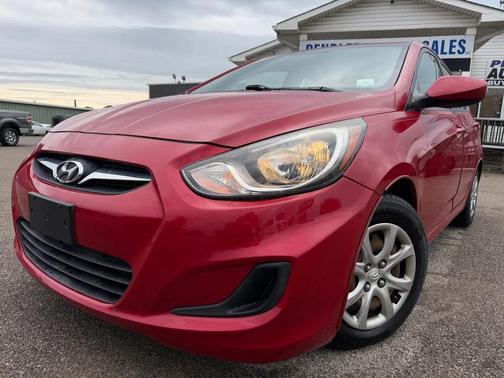 Boston Red 2012 Hyundai Accent GLS