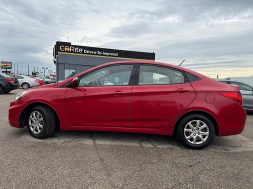 Boston Red 2012 Hyundai Accent GLS