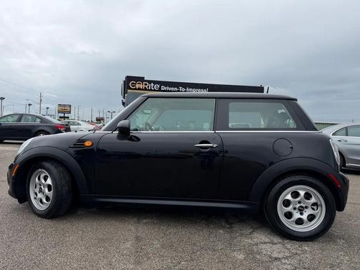 Midnight Black Metallic 2013 MINI Hardtop Cooper