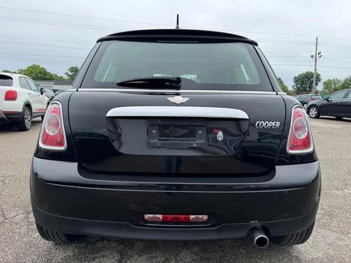 Midnight Black Metallic 2013 MINI Hardtop Cooper