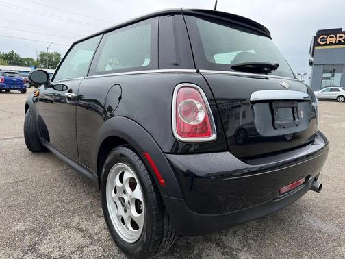 Midnight Black Metallic 2013 MINI Hardtop Cooper