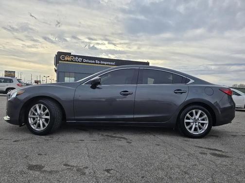 2016 Mazda Mazda6 i Sport