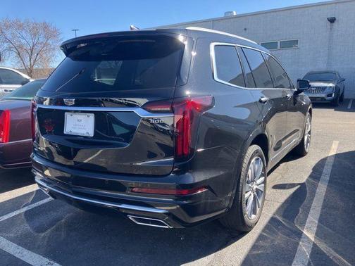 2024 Cadillac XT6 Premium Luxury AWD