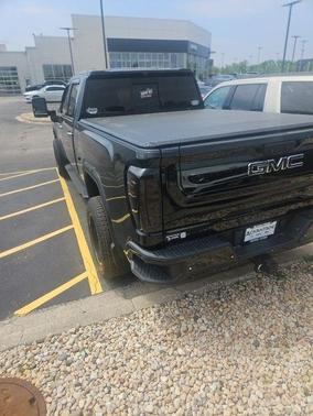 Onyx Black 2021 GMC Sierra 2500 SLT