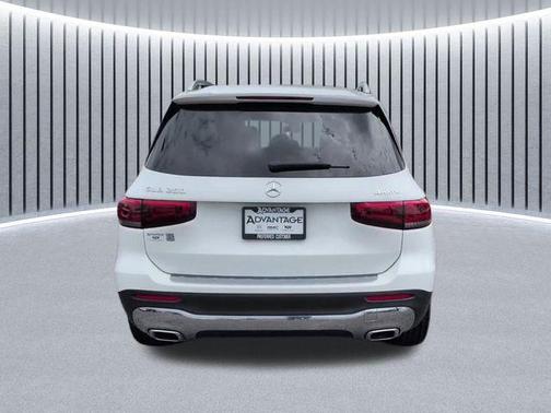 Polar White 2023 Mercedes-Benz GLB 250 Base 4MATIC