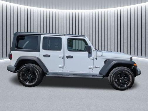 Bright White Clearcoat 2021 Jeep Wrangler Unlimited Sport