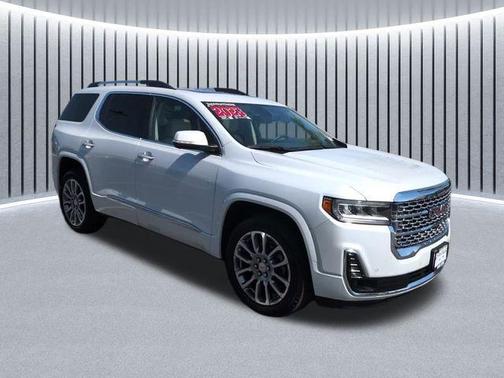 White Frost Tri-Coat 2023 GMC Acadia Denali